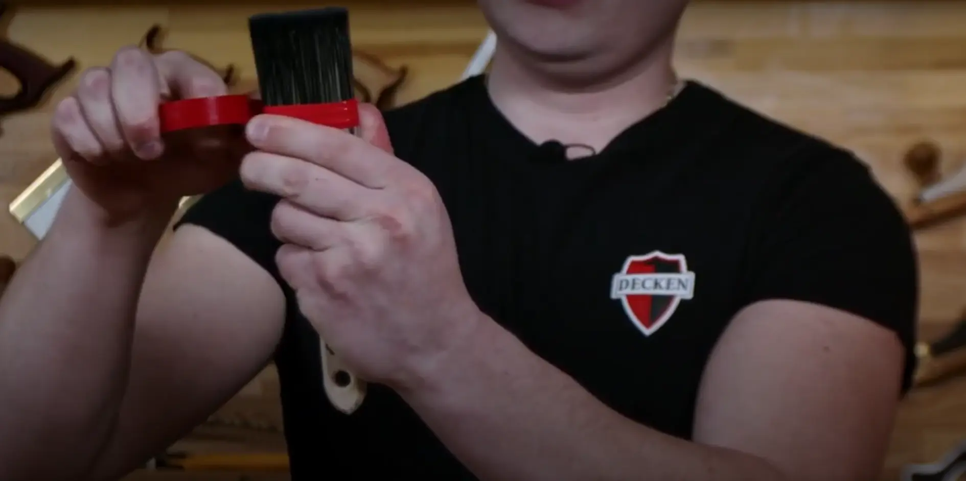 Выбор и очистка инструмента. Технология работы с маслами и восками